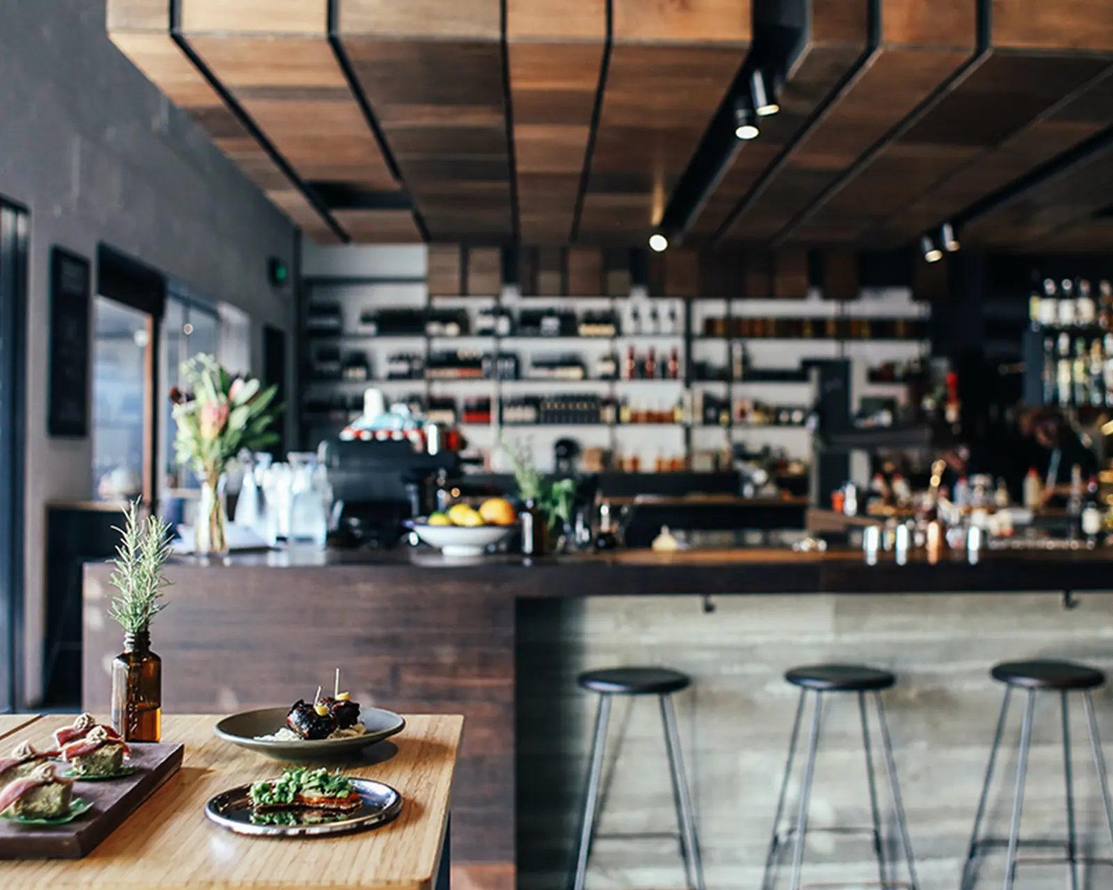 Intérieur du bar du restaurant